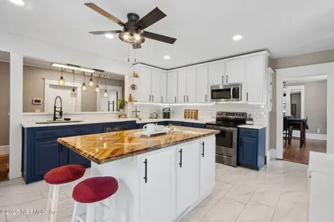 2541 Grand Street Jacksonville FL 32208