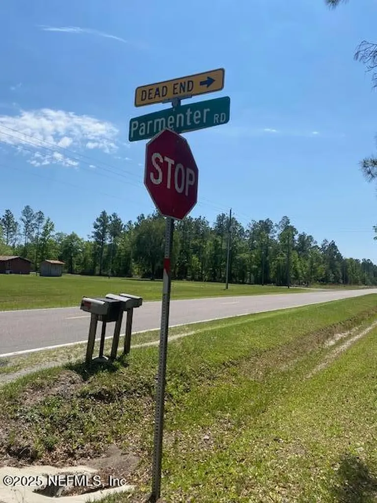2794 Parmenter Road Bryceville FL 32009