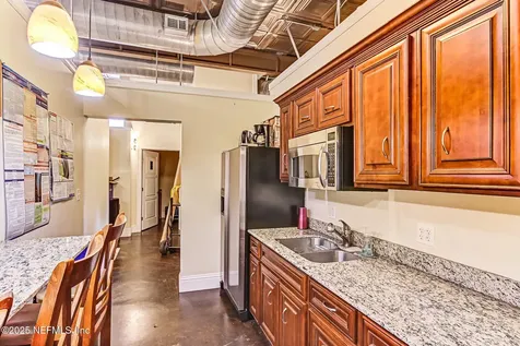 1334 Walnut Street Jacksonville FL 32206