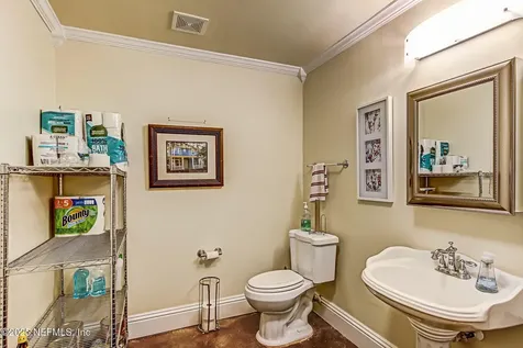 1334 Walnut Street Jacksonville FL 32206