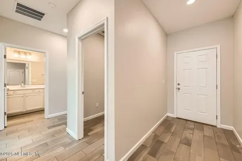 15827 Douglas Lake Drive Jacksonville FL 32218