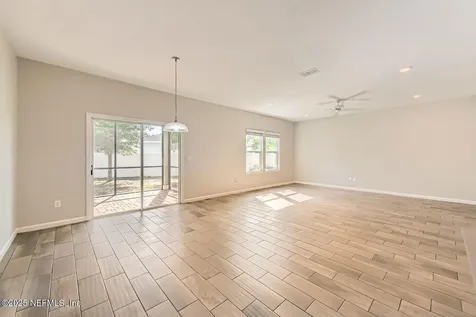 15827 Douglas Lake Drive Jacksonville FL 32218