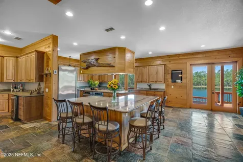 134 Shoreside Trail Crescent City FL 32112