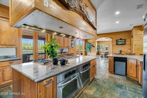 134 Shoreside Trail Crescent City FL 32112