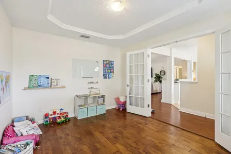 8344 Hamden Road W Jacksonville FL 32244