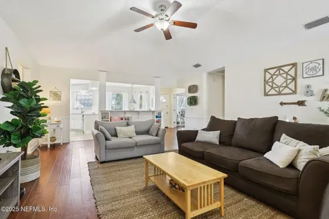 8344 Hamden Road W Jacksonville FL 32244
