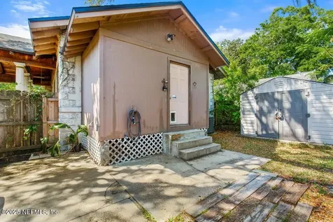 4215 Irvington Avenue Jacksonville FL 32210