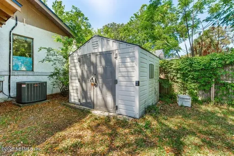 4215 Irvington Avenue Jacksonville FL 32210