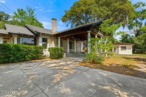 4215 Irvington Avenue Jacksonville FL 32210