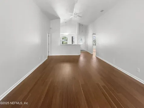 5590 Longspur Court Jacksonville FL 32219