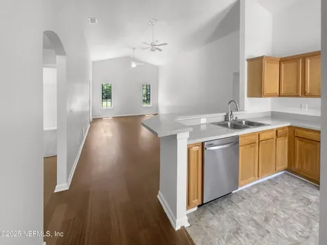 5590 Longspur Court Jacksonville FL 32219