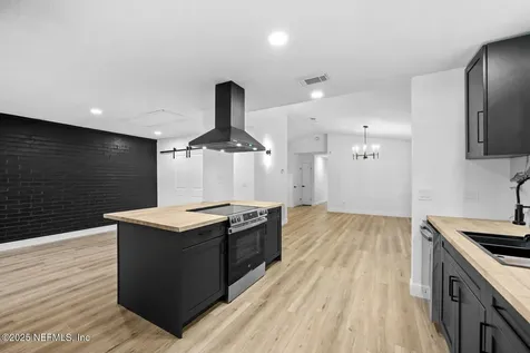 6063 Delmar Place Jacksonville FL 32205
