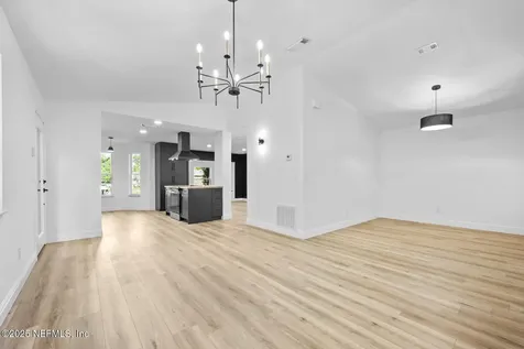 6063 Delmar Place Jacksonville FL 32205