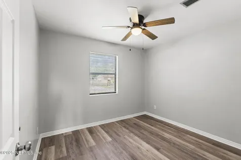 10235 Swarthmore Drive Jacksonville FL 32218