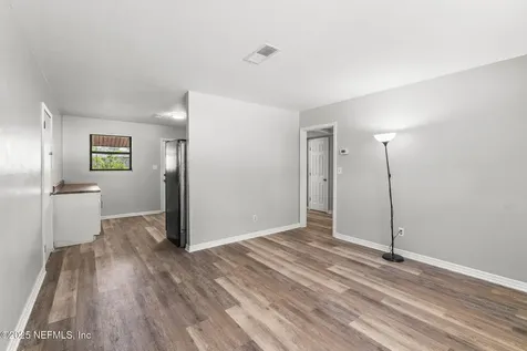 10235 Swarthmore Drive Jacksonville FL 32218