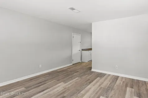 10235 Swarthmore Drive Jacksonville FL 32218