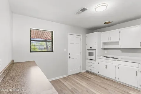 10235 Swarthmore Drive Jacksonville FL 32218