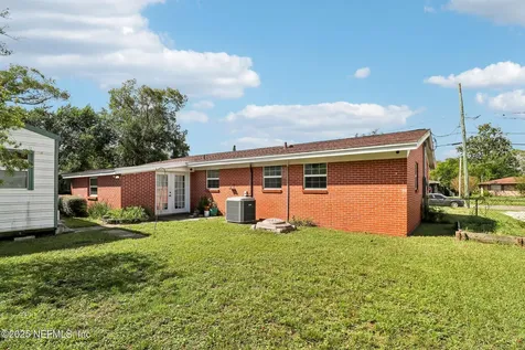 5635 Hillman Drive Jacksonville FL 32244