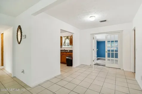 5635 Hillman Drive Jacksonville FL 32244