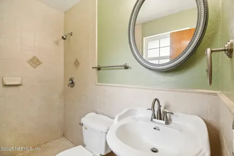 5635 Hillman Drive Jacksonville FL 32244