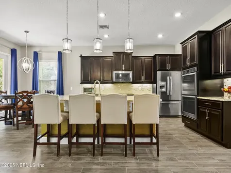 645 American Holly Place Oviedo FL 32765