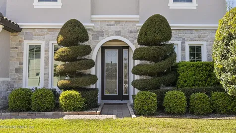 645 American Holly Place Oviedo FL 32765