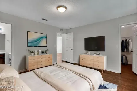 8492 Jasper Avenue Jacksonville FL 32211