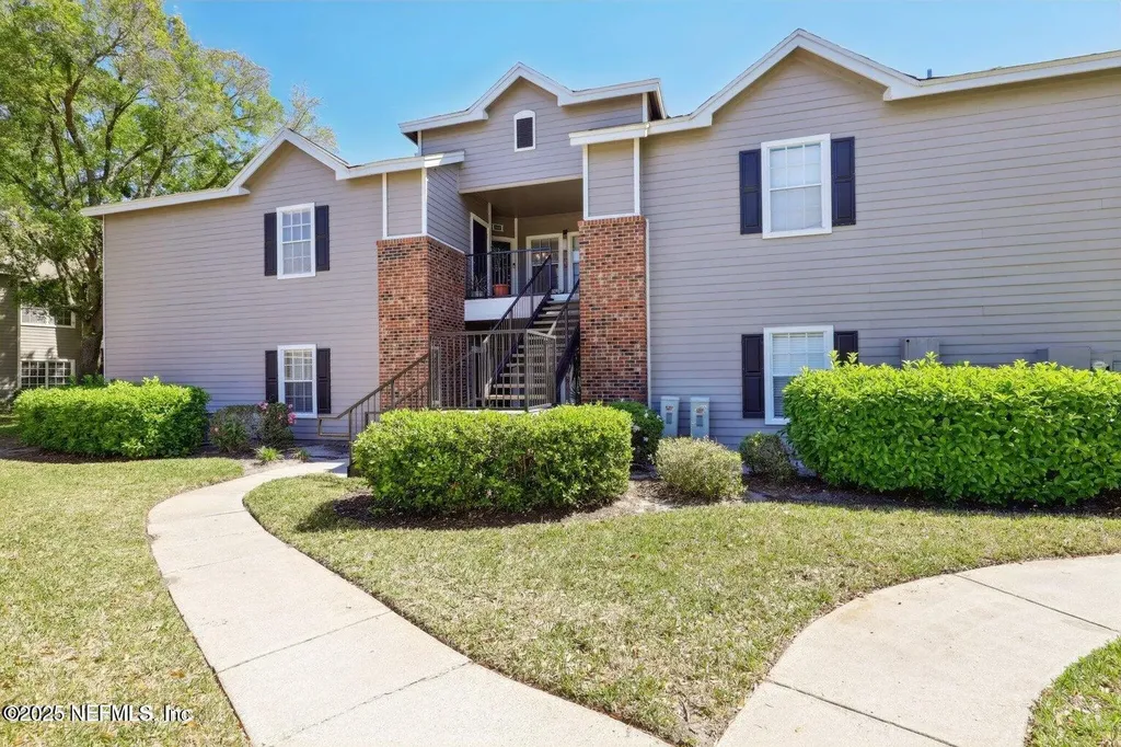 10000 Gate Parkway Jacksonville FL 32246
