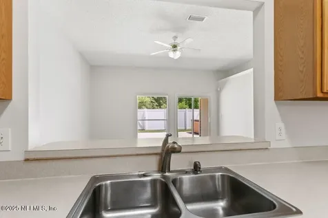 136 Southern Grove Drive St. Johns FL 32259