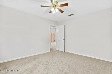 136 Southern Grove Drive St. Johns FL 32259