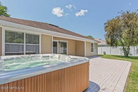 136 Southern Grove Drive St. Johns FL 32259