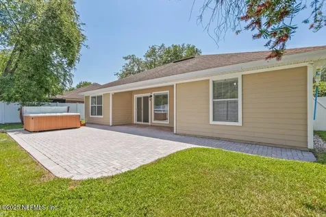 136 Southern Grove Drive St. Johns FL 32259