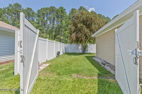136 Southern Grove Drive St. Johns FL 32259