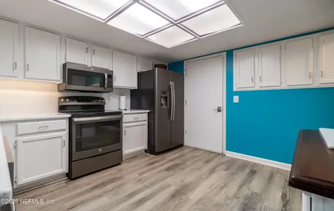 7826 Fawn Brook Circle W Jacksonville FL 32256