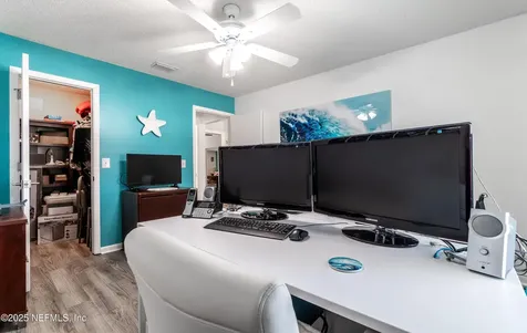 7826 Fawn Brook Circle W Jacksonville FL 32256