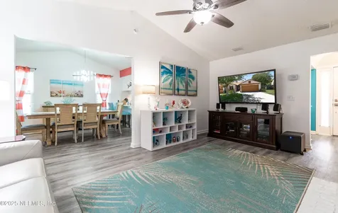 7826 Fawn Brook Circle W Jacksonville FL 32256