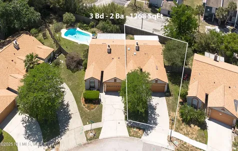 7826 Fawn Brook Circle W Jacksonville FL 32256