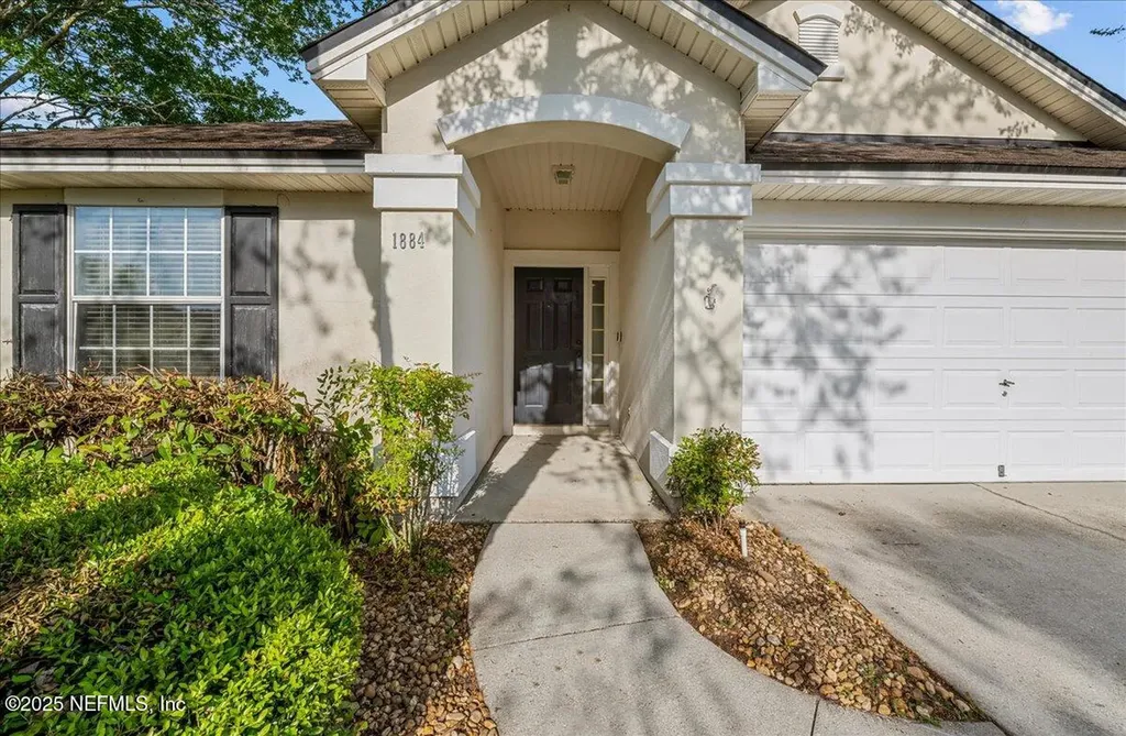 1884 Lake Forest Lane Fleming Island FL 32003