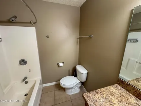 123 Oakwood Road Satsuma FL 32189