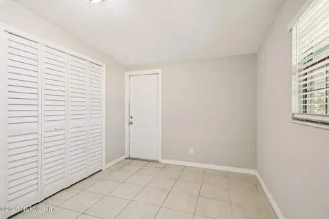 7705 Lauderdale Drive N Jacksonville FL 32277