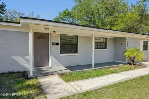 7705 Lauderdale Drive N Jacksonville FL 32277