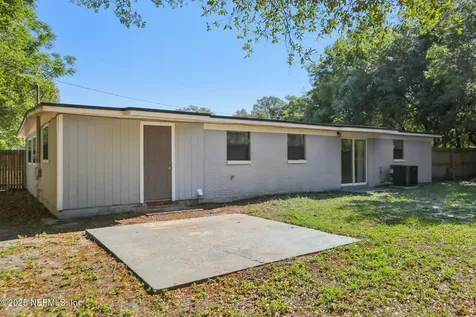 7705 Lauderdale Drive N Jacksonville FL 32277