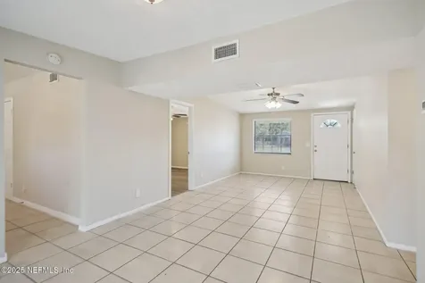 7705 Lauderdale Drive N Jacksonville FL 32277
