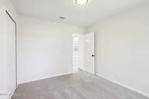 87 Autumn Springs Court W Jacksonville FL 32225