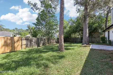 87 Autumn Springs Court W Jacksonville FL 32225