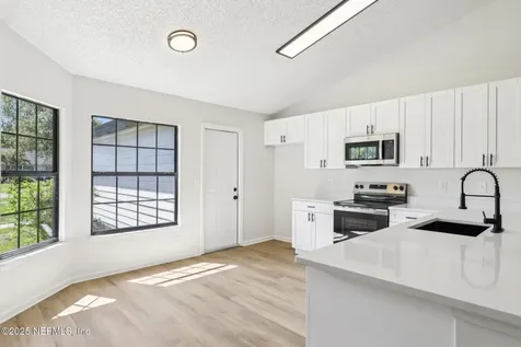 87 Autumn Springs Court W Jacksonville FL 32225