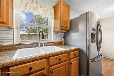 2214 Luana Drive E Jacksonville FL 32246