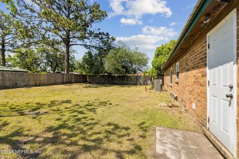 2214 Luana Drive E Jacksonville FL 32246