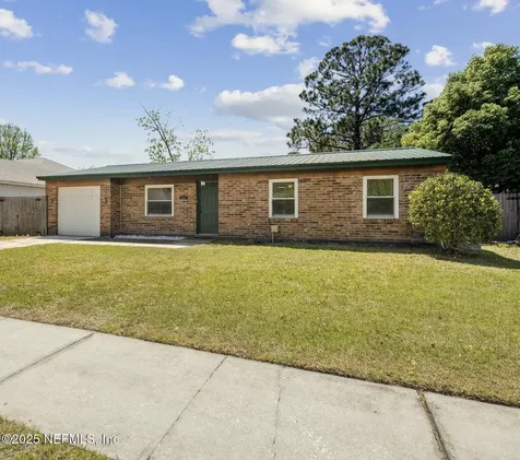2214 Luana Drive E Jacksonville FL 32246