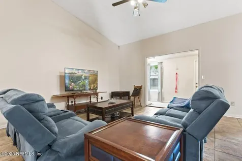 8556 Shuter Court Jacksonville FL 32220